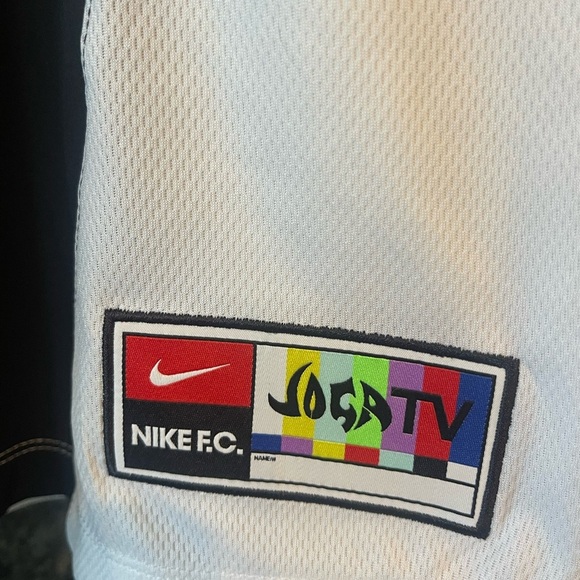 ⚽️🖤Nike F.C. Black and White Dri-FIT Sleeveless Top. Size L. New condition - Picture 6 of 6